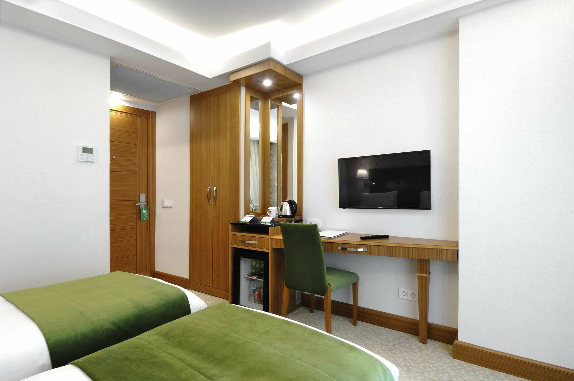 Bizim Hotel Истанбул Екстериор снимка